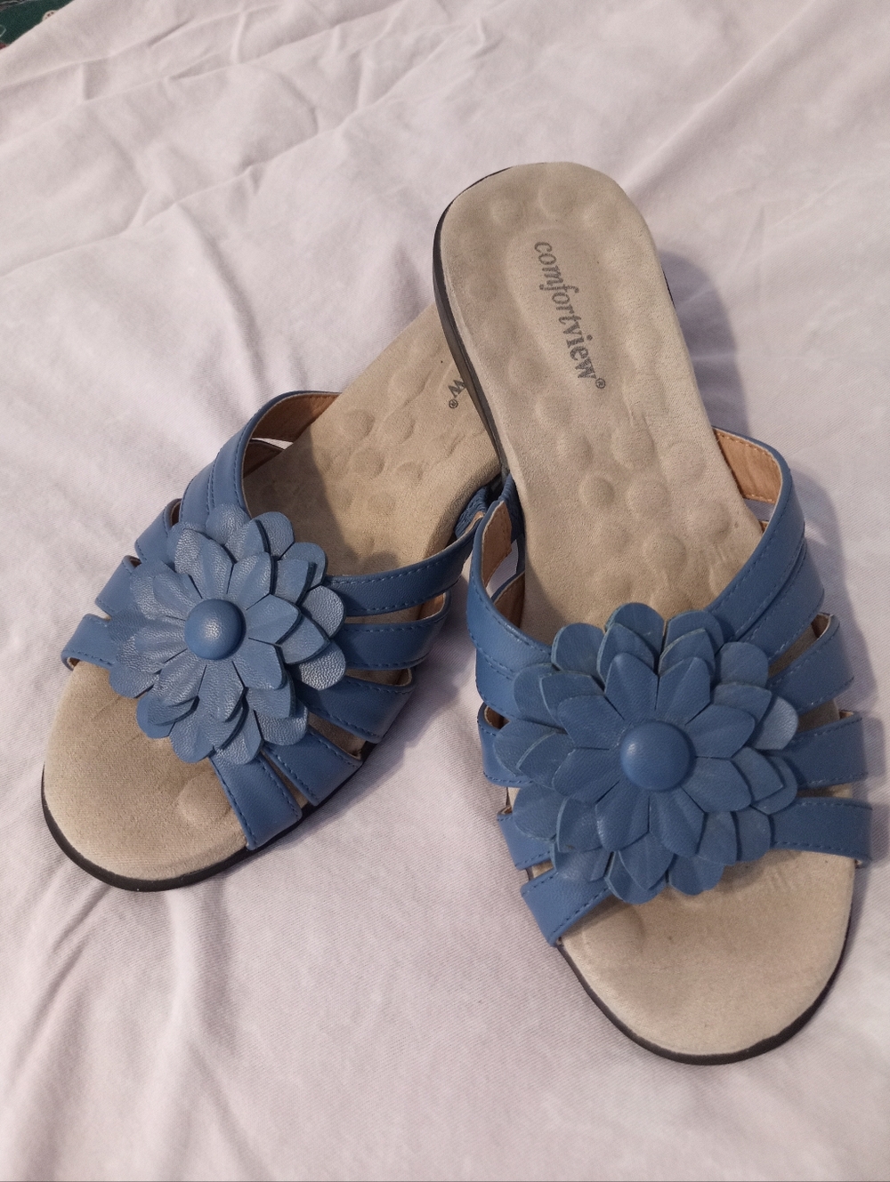 BLUE FLOWER SLIP ON SLIDES COMFORT SANDALS WOMENS SIZE 7